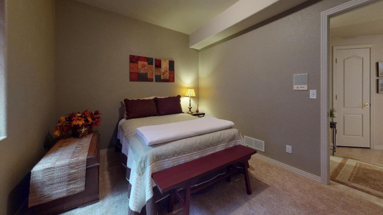 120 Winding Meadow By Vacation Rentals For You Monument エクステリア 写真